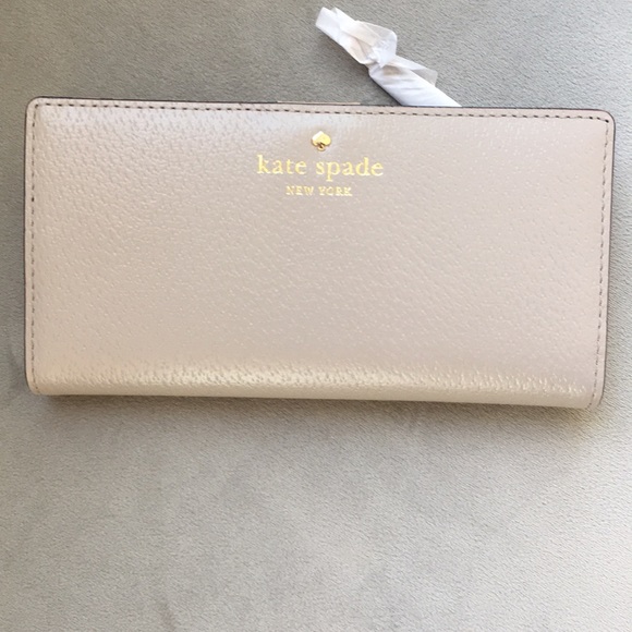 kate spade Handbags - Kate spade Stacy wallet